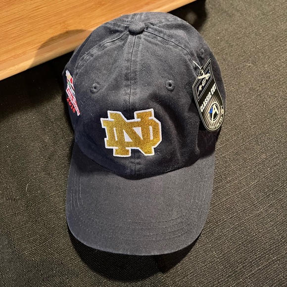 Men's Notre dame hat. Brand new fiesta bowl 2016. - Picture 4 of 14